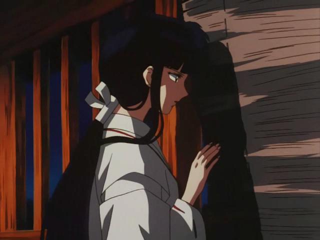 Otaku Gallery  / Anime e Manga / Inu-Yasha / Screen Shots / Episodi / 023 - La voce di Kagome e il bacio di Kikyo / 178.jpg